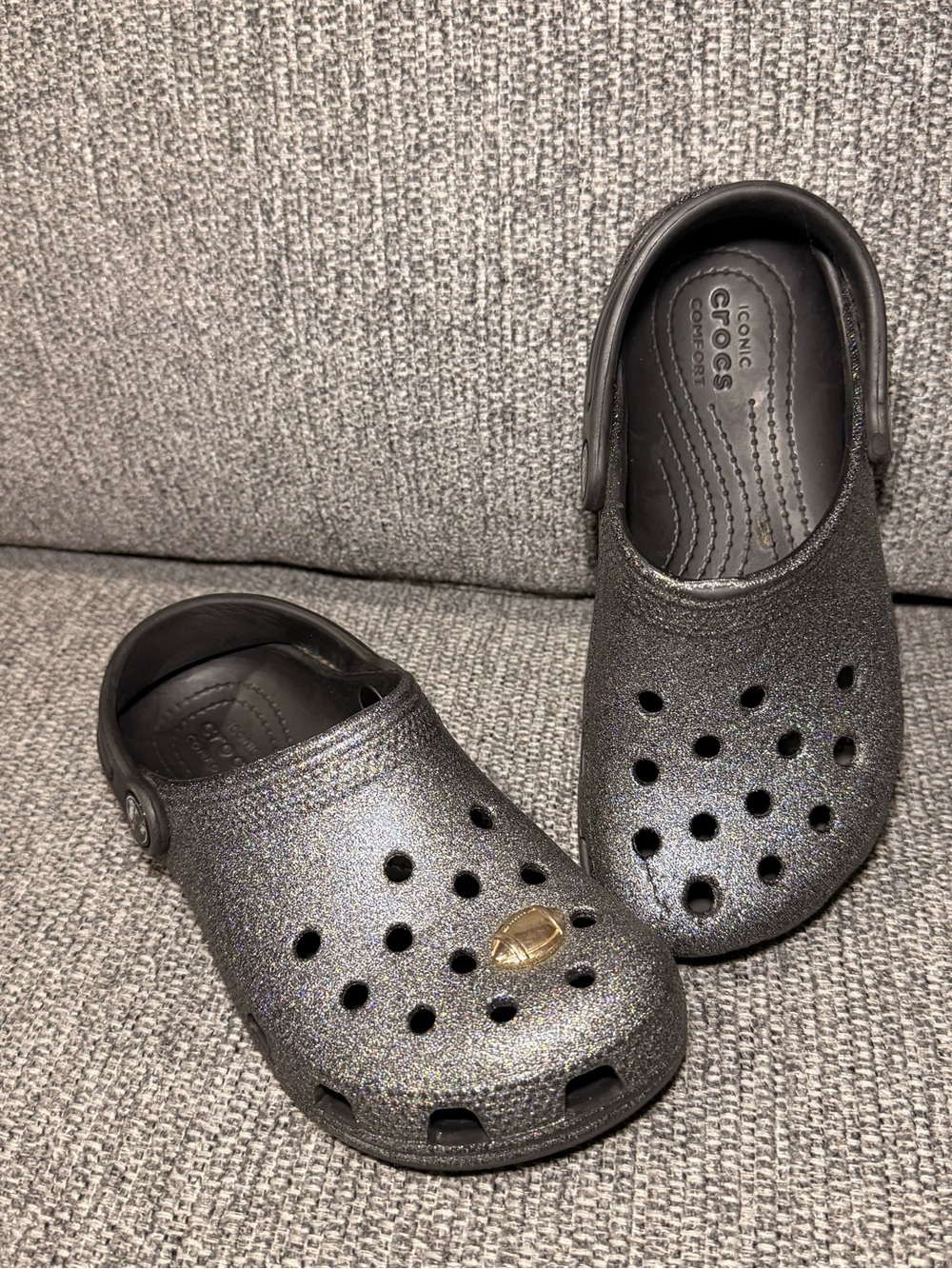 Crocs Kids Classic Glitter Clog sandal black glitter size C13